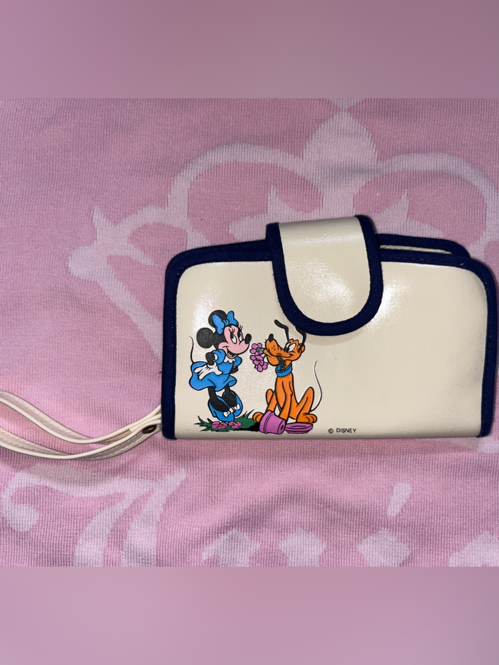 Vintage Disney Cream Wristlet Wallet with Navy Trim with Pluto and Minnie Mouse